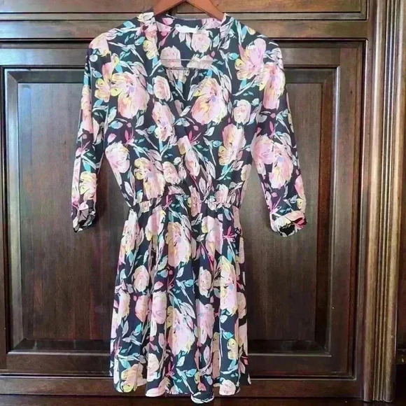 Lush woman’s Dress, Floral, Black & Pink! Size S - Picture 5 of 11